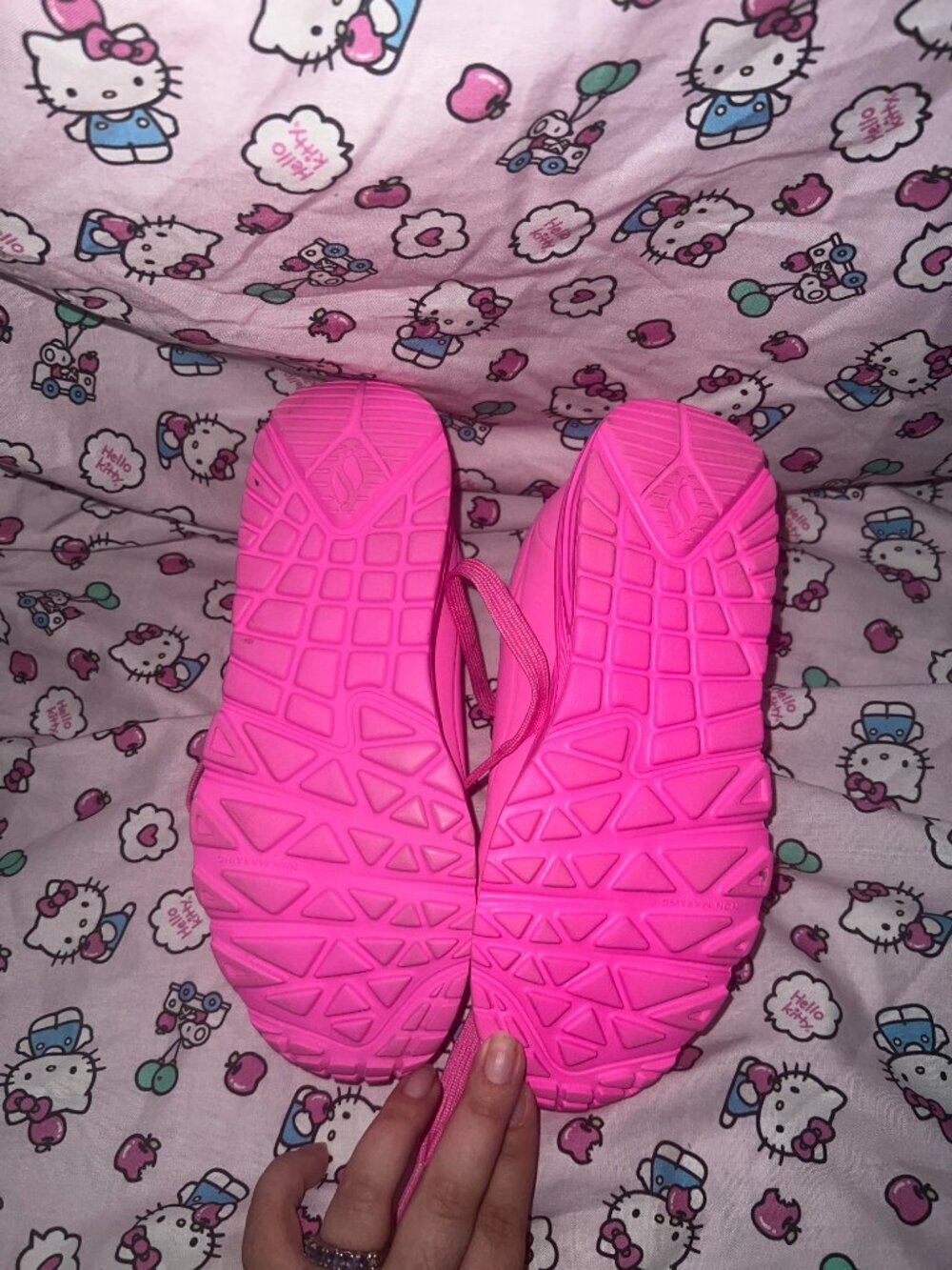 Skechers x JGoldcrown Girls Uno Lite Heart Sneakers Pink Size 3 - Picture 2 of 3